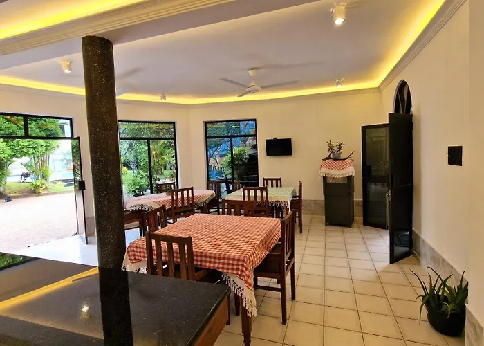 E & C Guesthouse