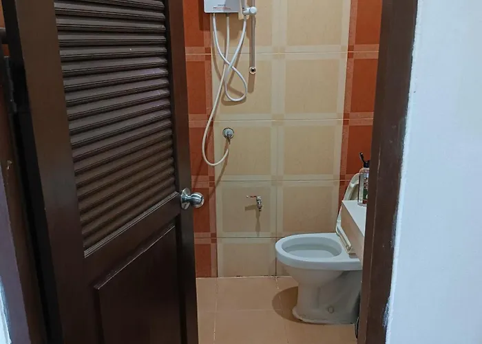 Tongs Hotel