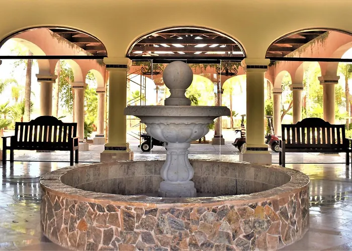 Hacienda Monarcas Resort