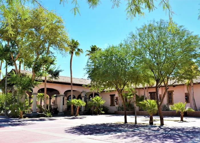 Hacienda Monarcas Resort