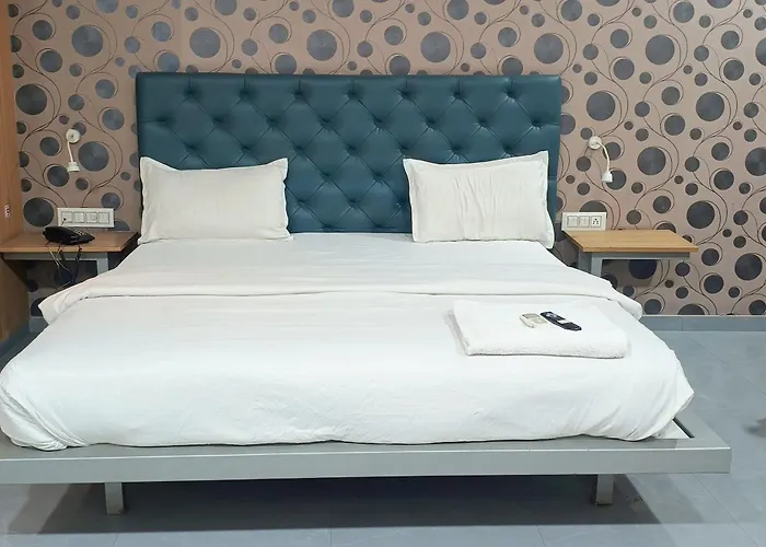 Hotel Stay Inn Near Bhiwandi Thane Railway Station