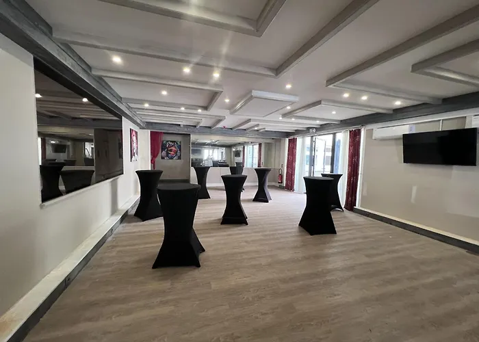 Logis Hotel De La Poste