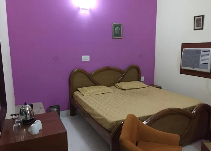 Gautama Hotel