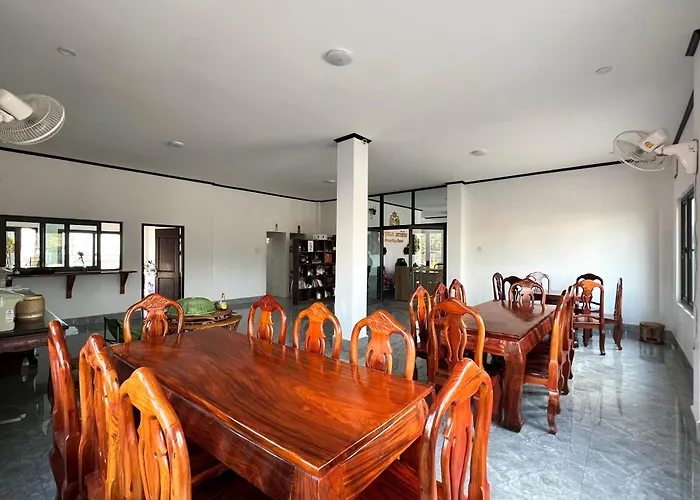 Manythip Hotel