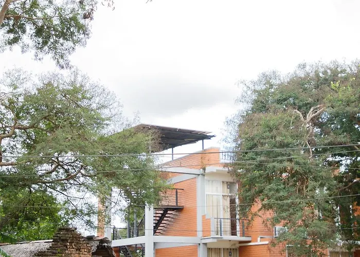 Monaara Leisure - Anuradhapura