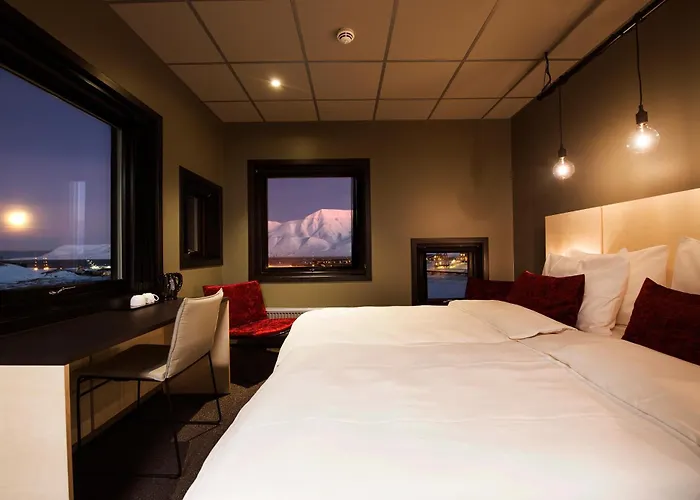 Svalbard Hotell | The Vault