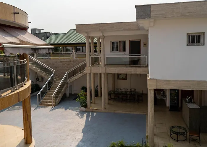 Residence Hoteliere Les 2F - Gabon