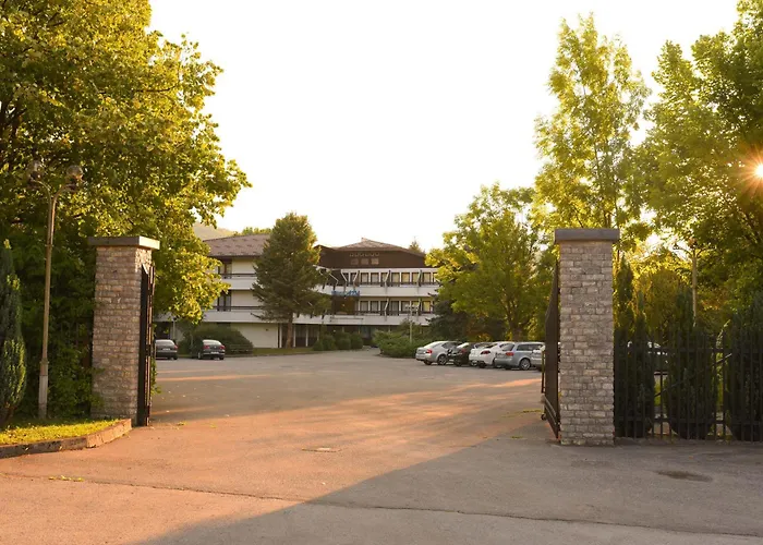 Hotel Ada
