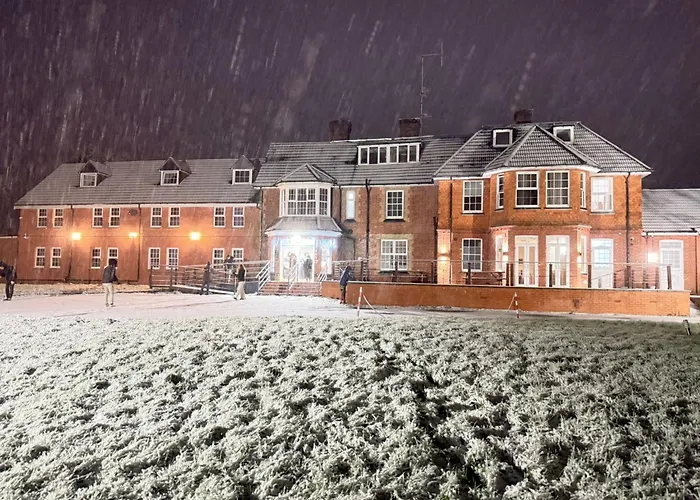 Trivelles Gatwick Hotel & Airport Parking