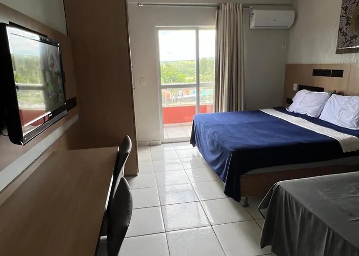 Lagoa Quente Hotel