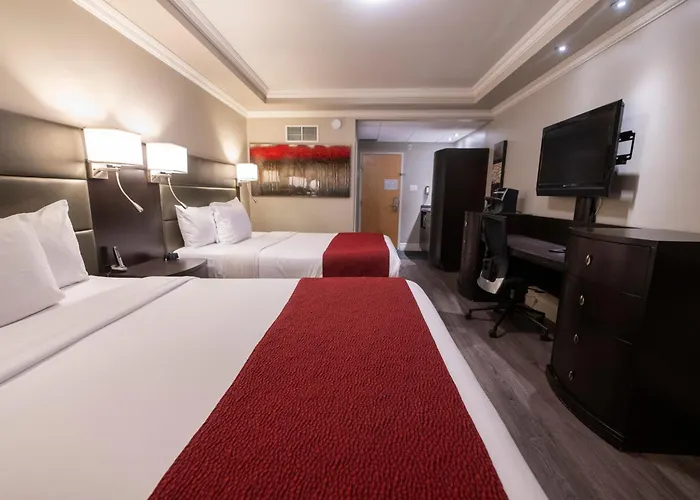 Hotel & Suites Le Dauphin Drummondville