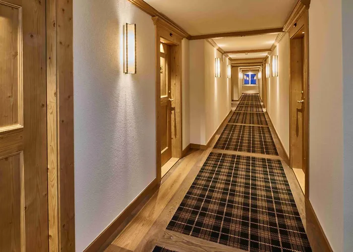 The Glacier Hotel - ex Eurotel Victoria -