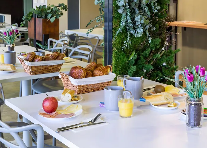 Sure Hotel by Best Western Saint-Amand-Les-Eaux
