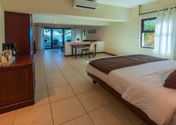 Bahari Beach Hotel