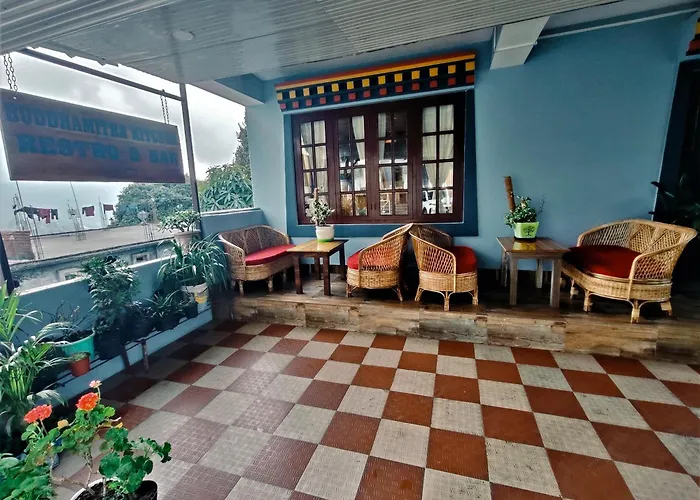 Hotel Buddha Mitra