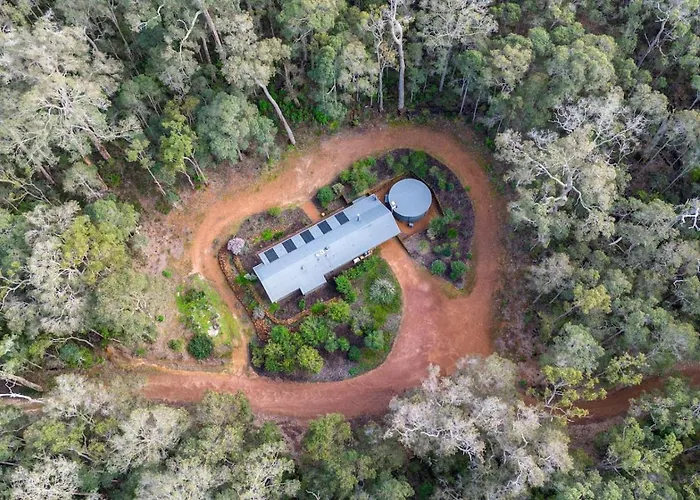 Jarrah Grove Forest Retreat - Adults Only Luxury Chalet