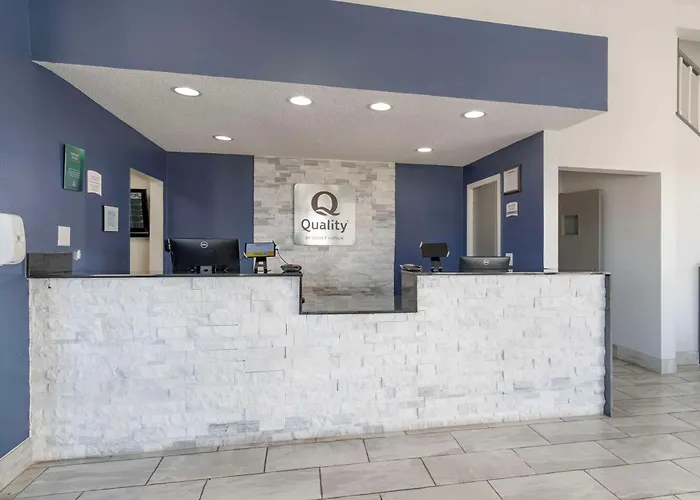 Quality Inn & Suites Bloomington University Area