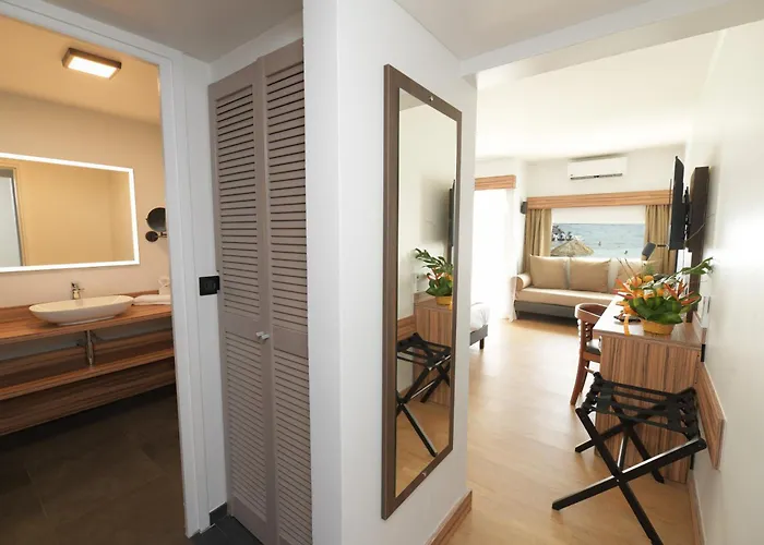 Carayou Hotel Et Spa