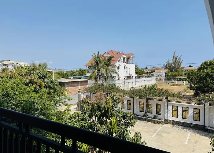 Ninh Chu 2 Hotel