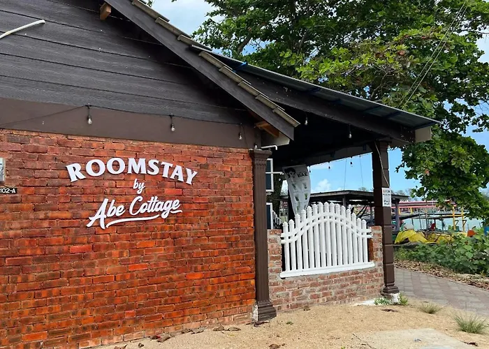 Roomstay By Abe Cottage