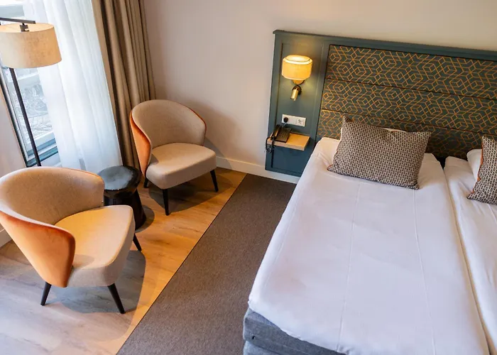 Parkhotel Tjaarda