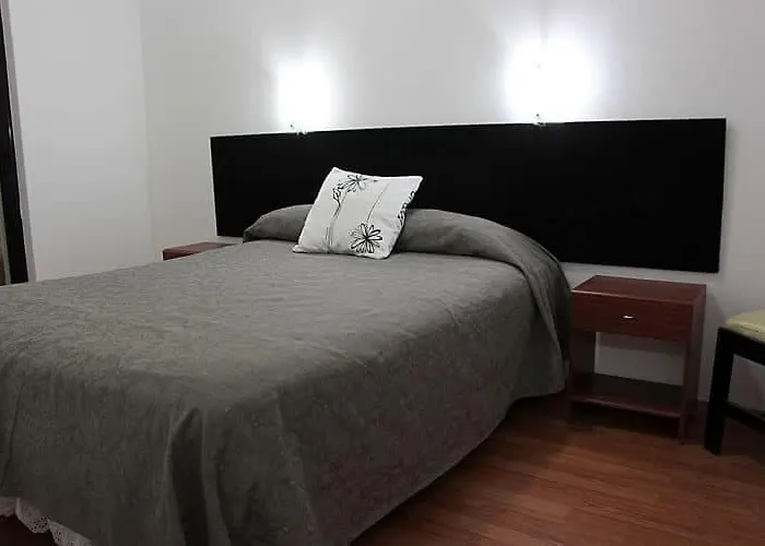 Hotel TriNova Residencia Universitaria