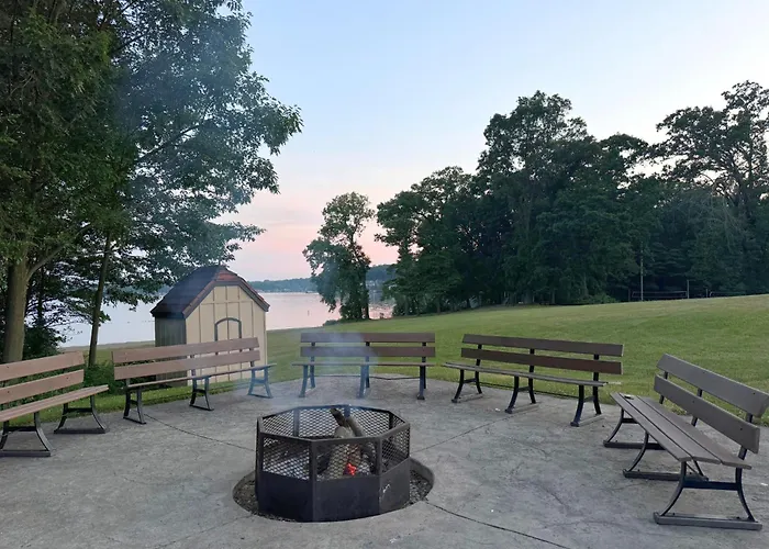 Potawatomi Inn & Cabins