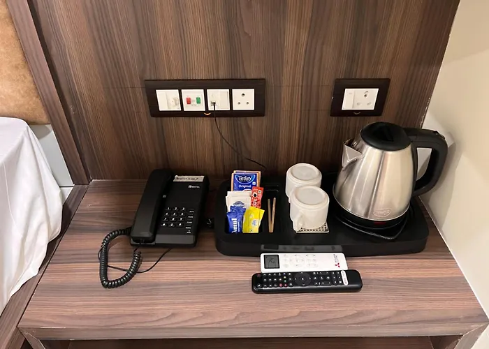 Hotel Soumya Sarovar