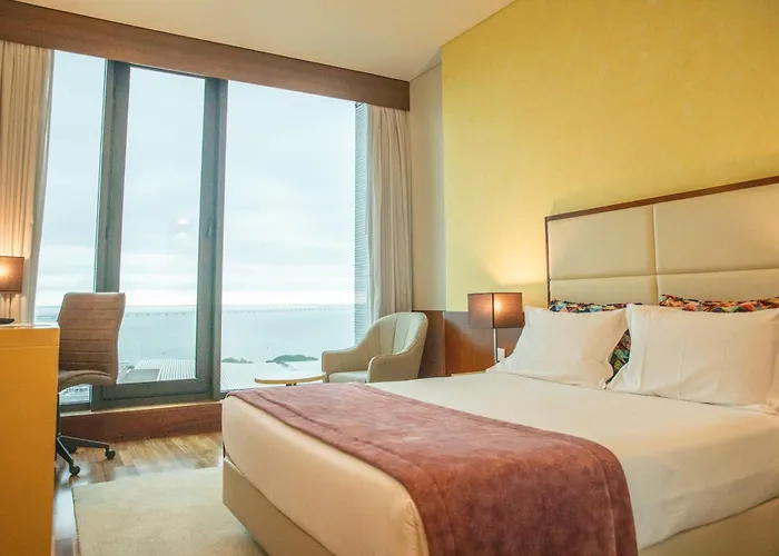 Vip Executive Arts Hotel