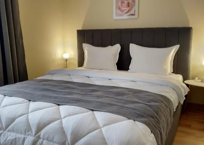 Victoria Family Hotel