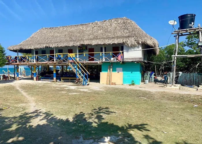 Hostal Doña Aura
