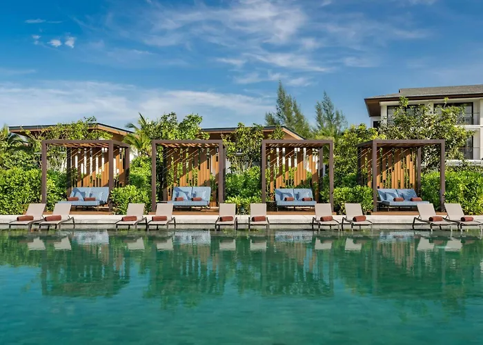 Khao Lak Marriott Beach Resort & Spa