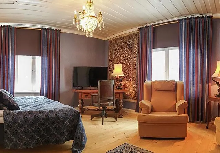 Svefi Vandrarhem - Hostel