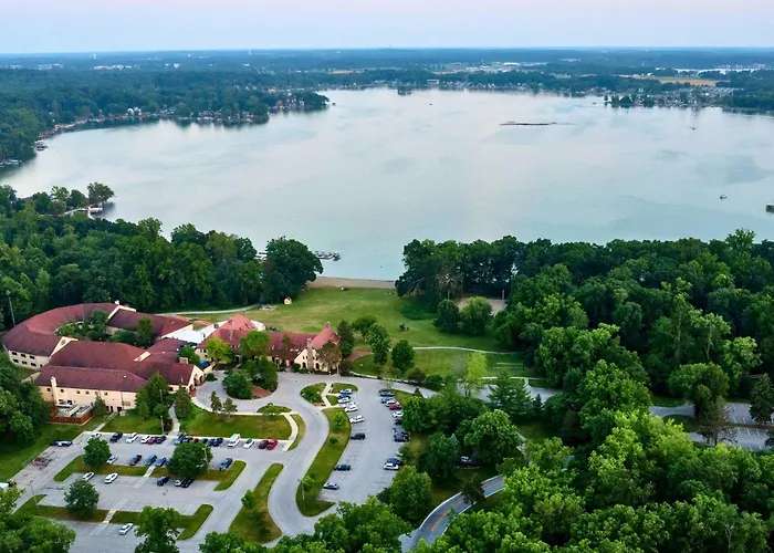 Potawatomi Inn & Cabins