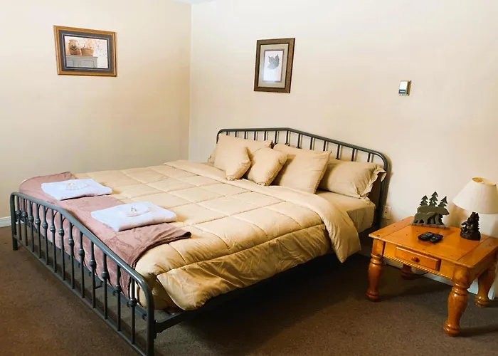 Love Hotels St John River By Oyo At Fort Kent Me
