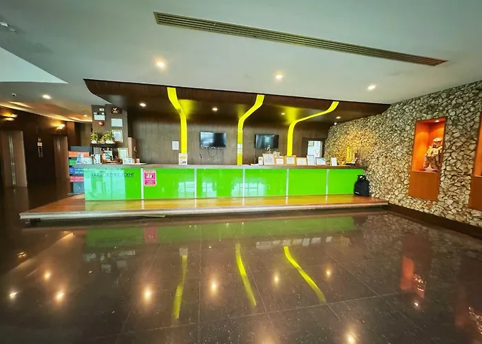 Capital O 75514 Vasidtee City Hotel