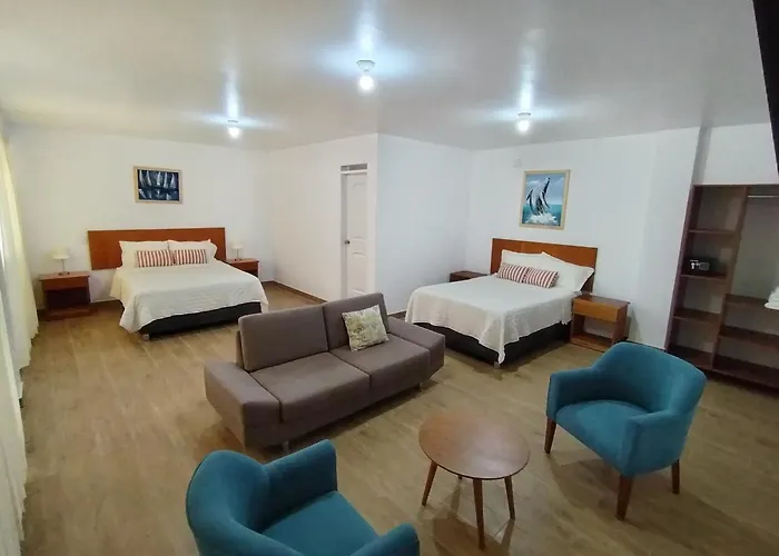 Prim Hotel Vichayito
