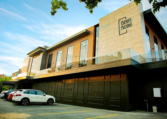 Oezen Hotel