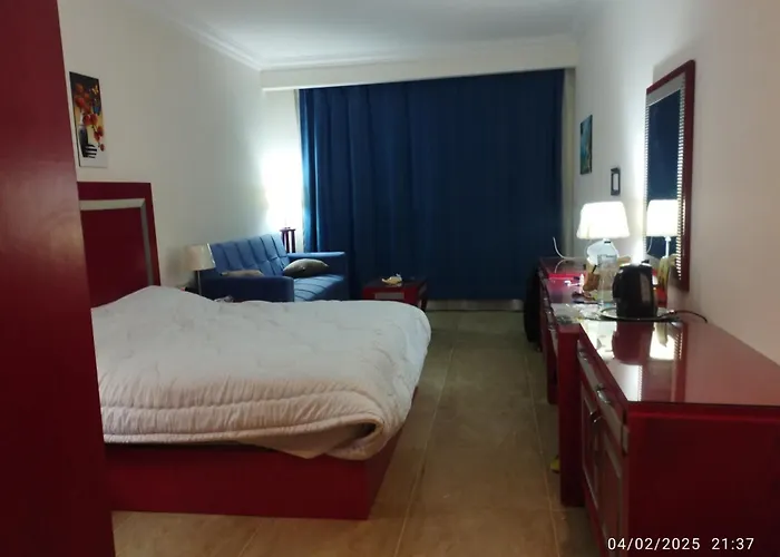 Oyster Bay Beach Suites K5-11