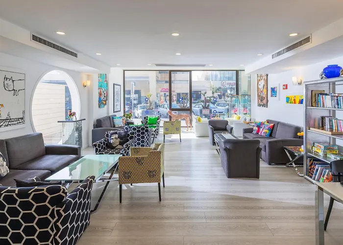 Best Western Regency Suites