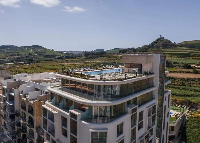 Reef Hotel & Spa