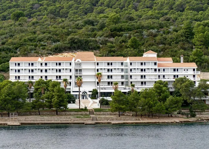 Hotel Issa