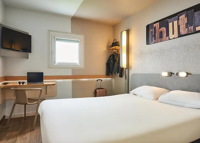 ibis budget Versailles Chateau Saint cyr l'Ecole