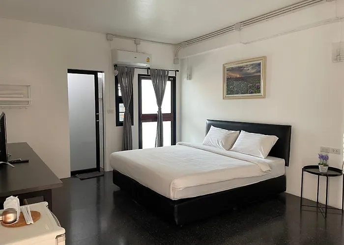 Inn My Place Pakchong