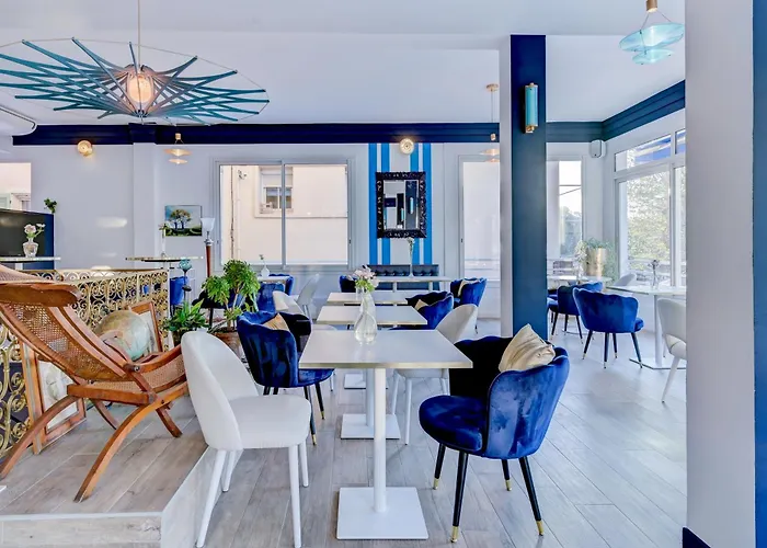 Hotel Espadon Bleu