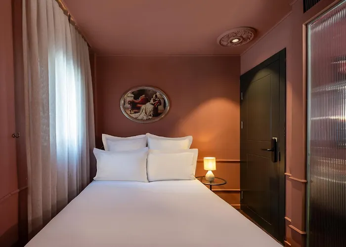 Casa Suzanna Hotel