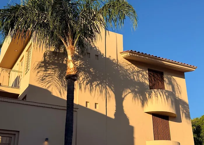 Villa La Palma Hotel