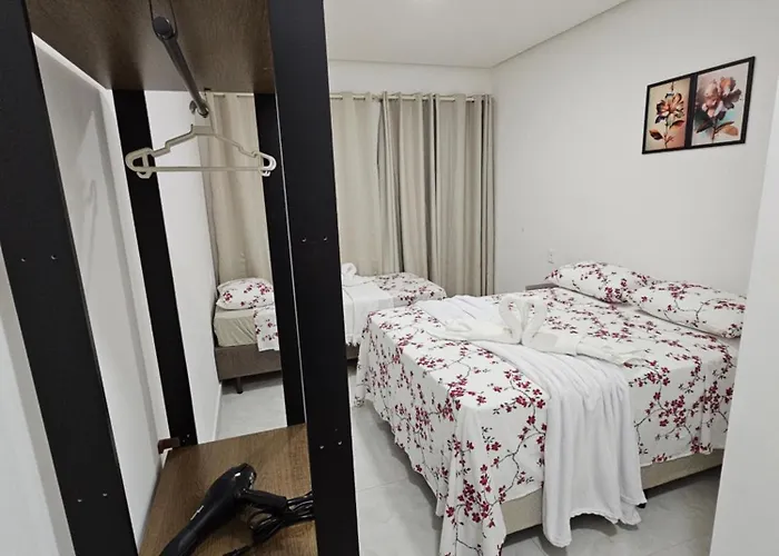 Hospedagens Reboucas