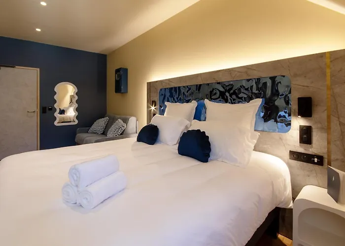 Logis Hôtel Jeanne&Jules Hôtel Spa et Restaurant