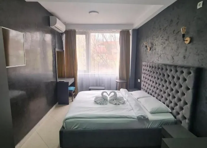 Hotel Fama